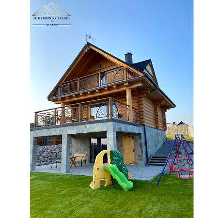 Zloty Gron Log Houses & Apartments イステブナ エクステリア 写真