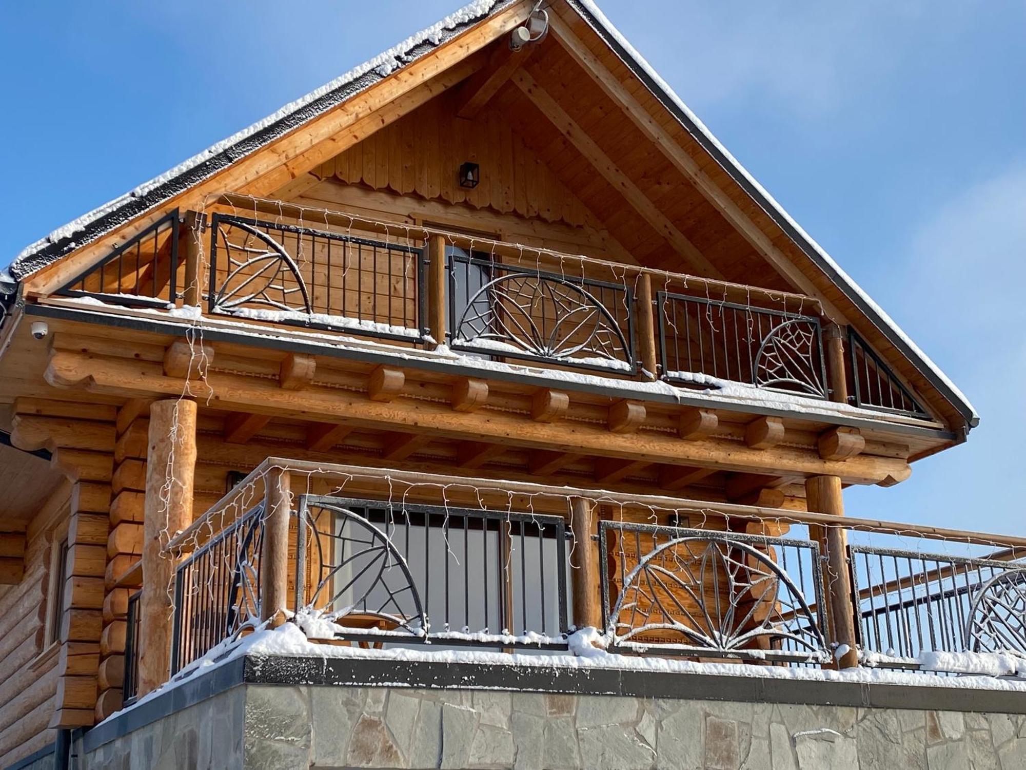 Zloty Gron Log Houses & Apartments イステブナ エクステリア 写真