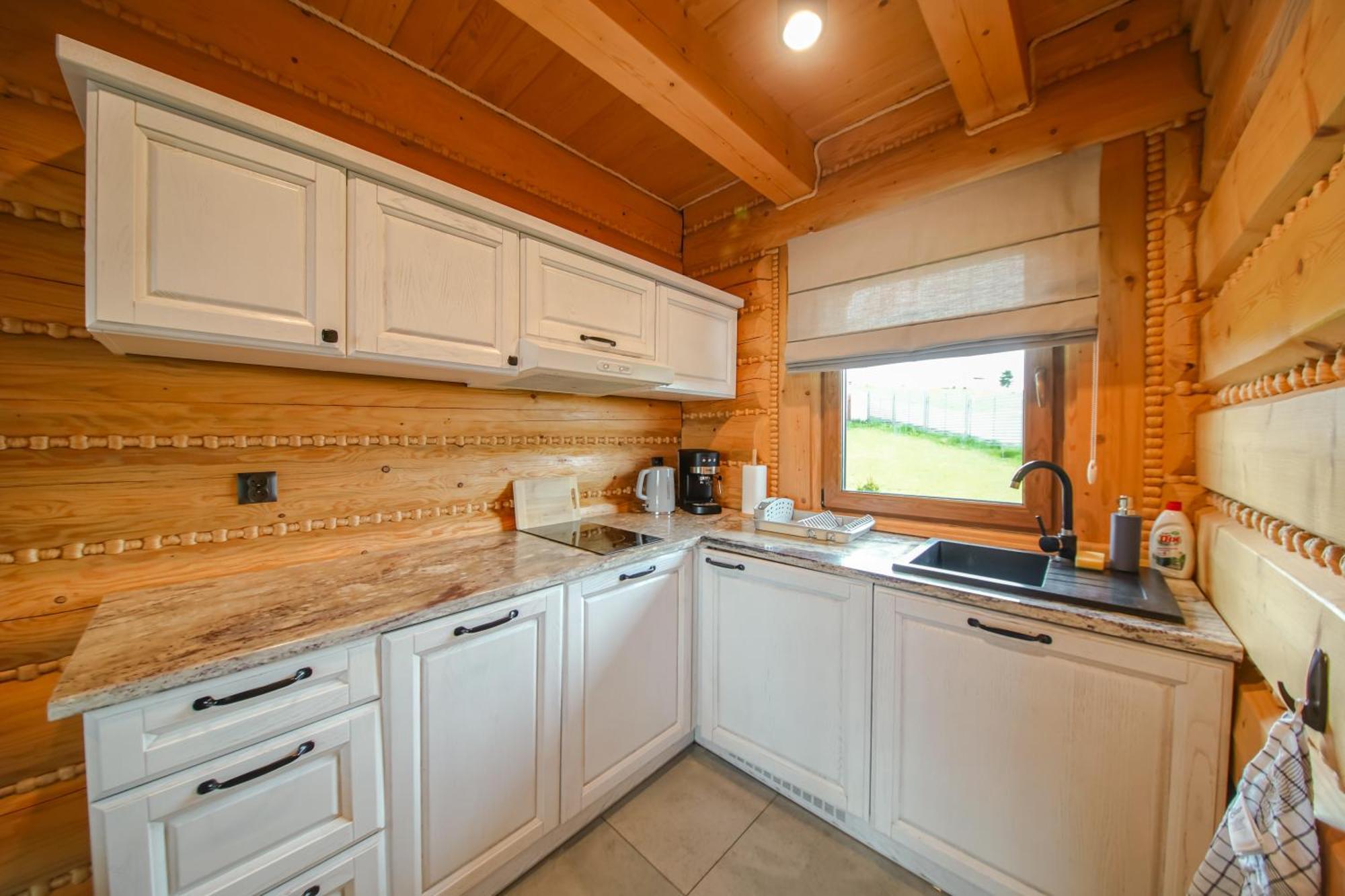Zloty Gron Log Houses & Apartments イステブナ エクステリア 写真